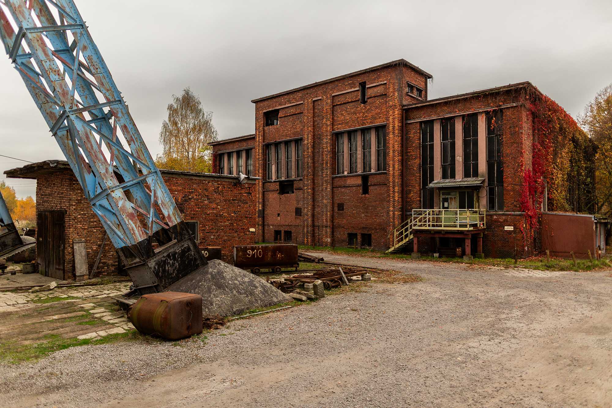 Teren byłej kopalni Brzeszcze–Jawiszowice. Autor zdjęcia: Grzegorz Samborski - Fundacja Pobliskie Miejsca Pamięci Auschwitz-Birkenau